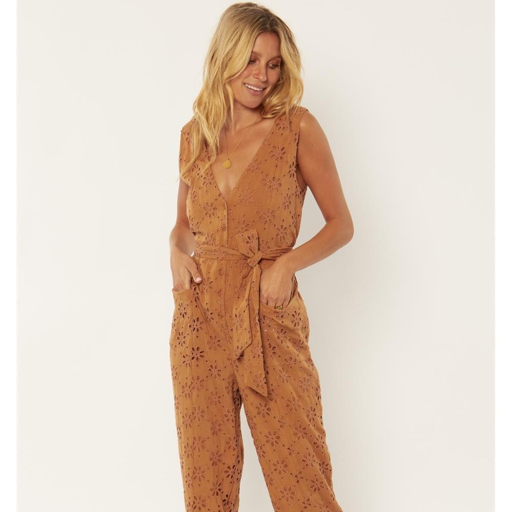 - Amuse Woven Jumper